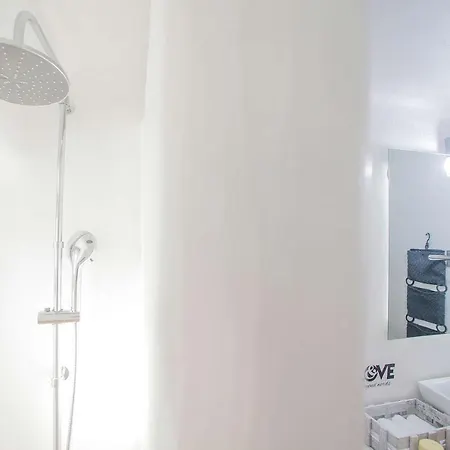 Villa Paradiso Bay *