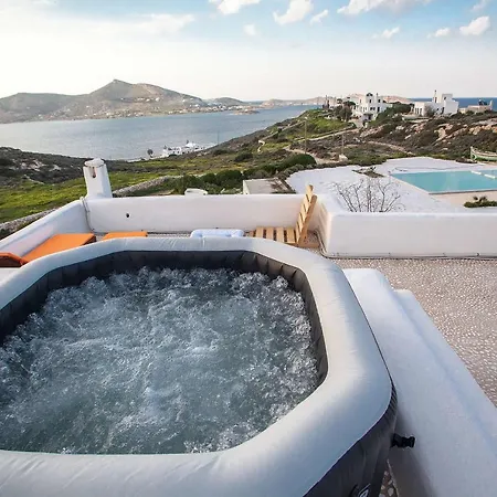 Paradiso Bay Villa Naousa (Paros)